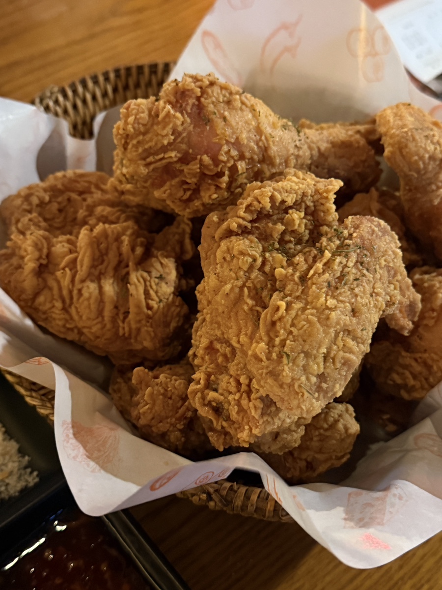 치킨버스 한양대점 사진 8