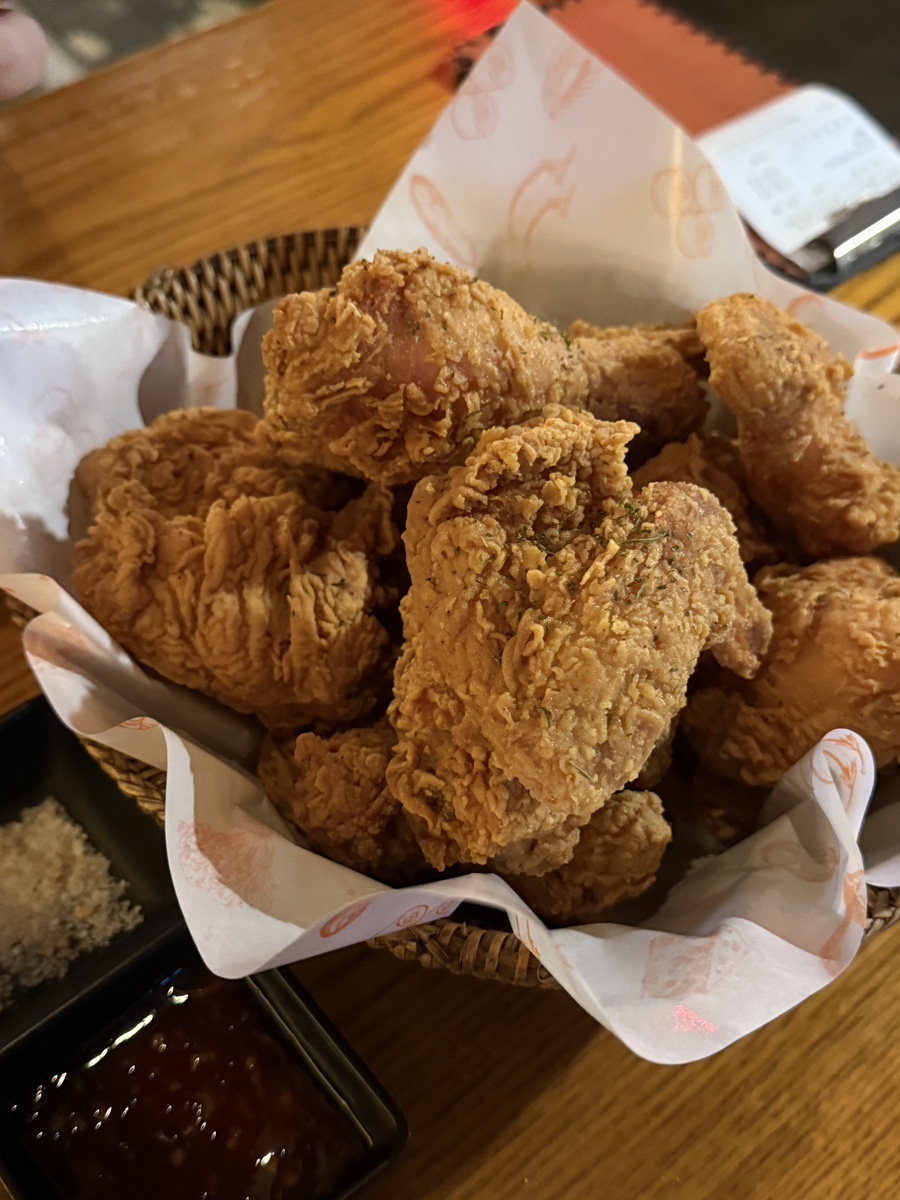 치킨버스 한양대점 사진 6
