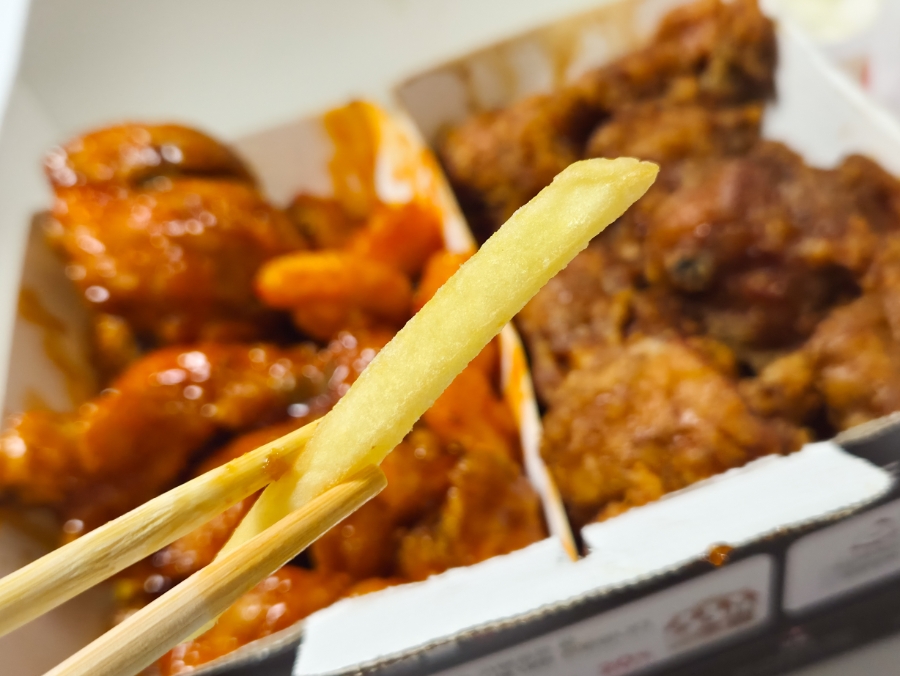 호식이두마리치킨 구의중앙점 사진 5