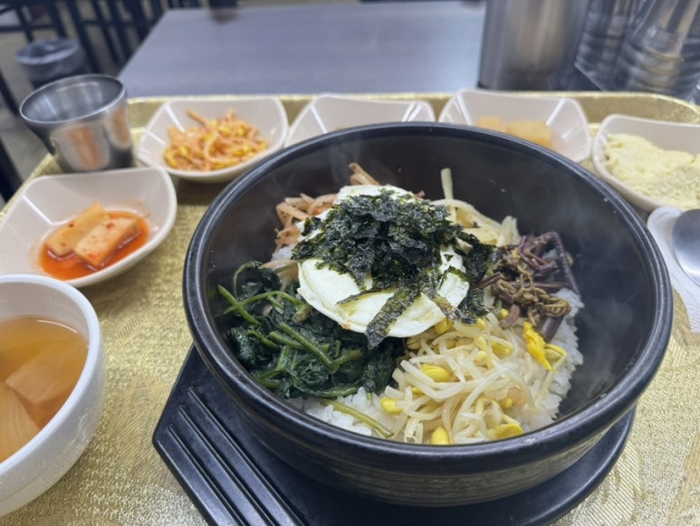 고향식당 사진 2