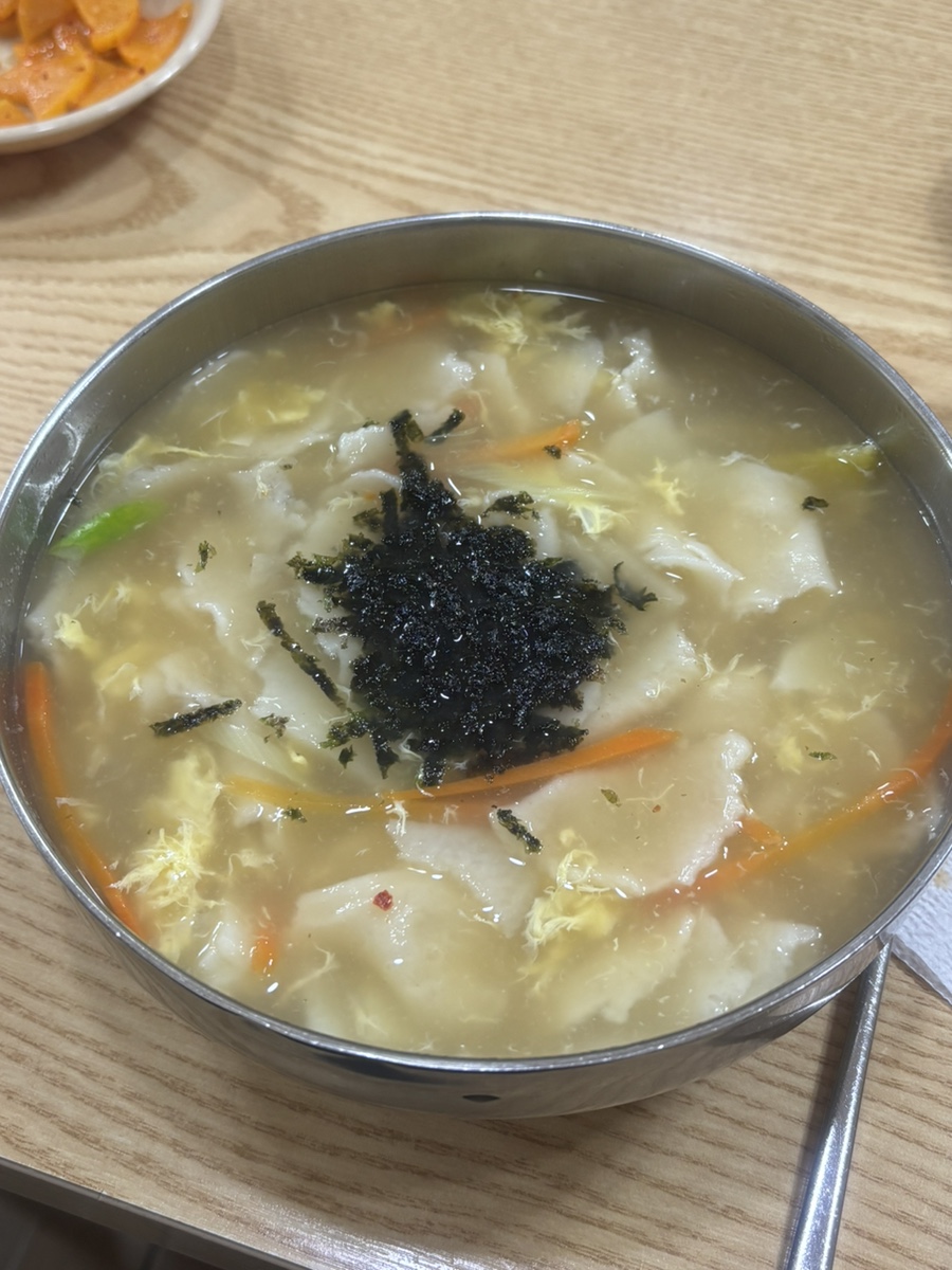 공릉동원조멸치국수 노원점 사진 5