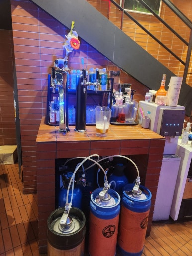 도시맥주 가로수길점 사진 6