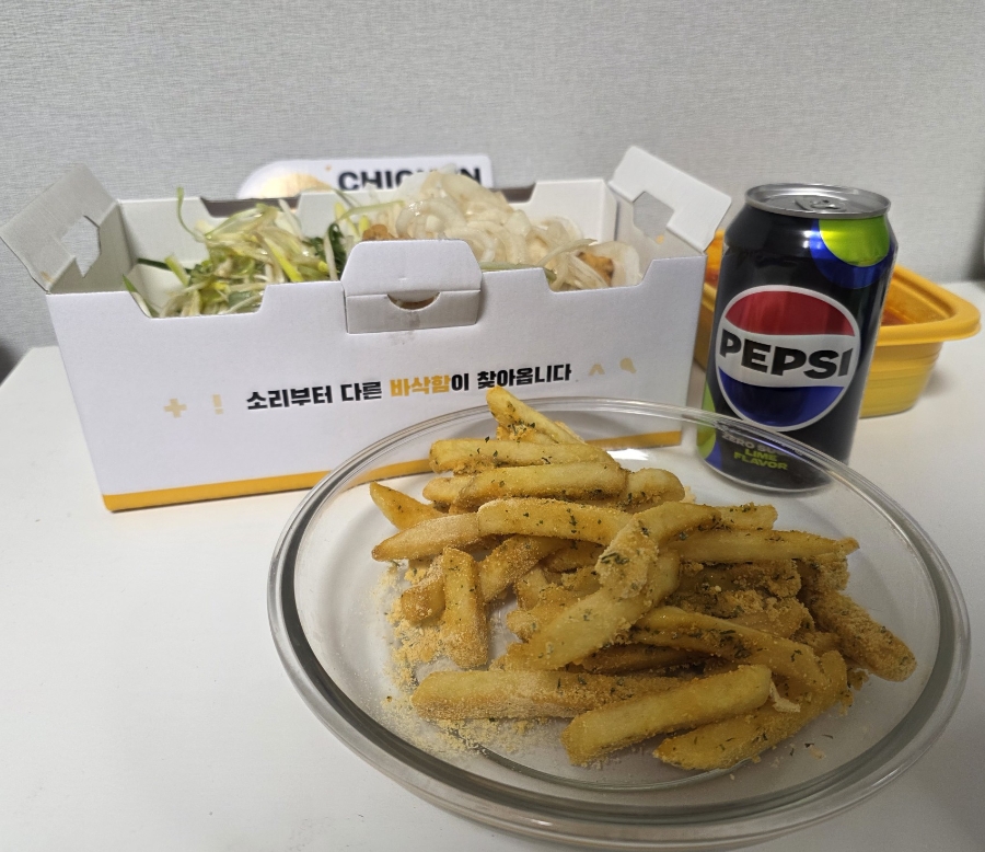 치킨플러스영통점 대표 사진