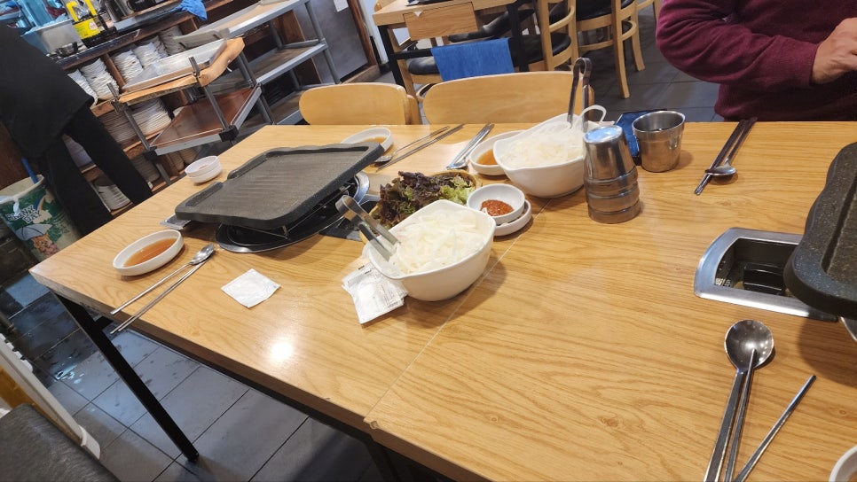 강남꿀돼지 사진 6