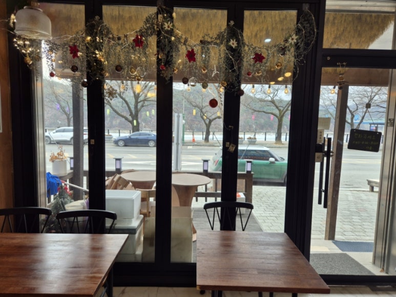 다옴베이커리카페 이미지