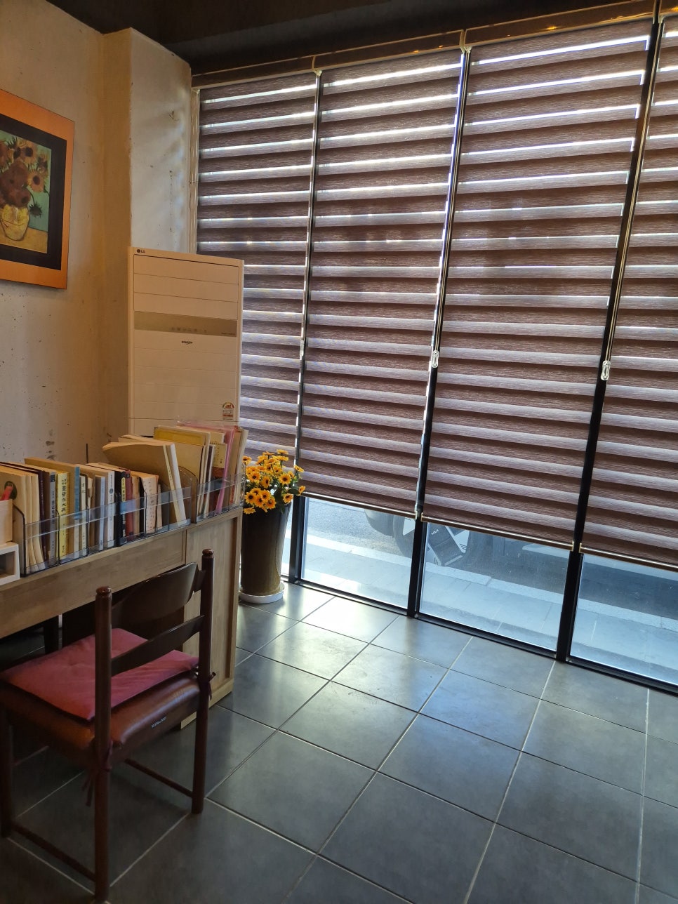 KakaoTalk_20251215_201657927_04.jpg?type=w966