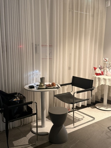 퍼스트커피랩 강남점 사진 3