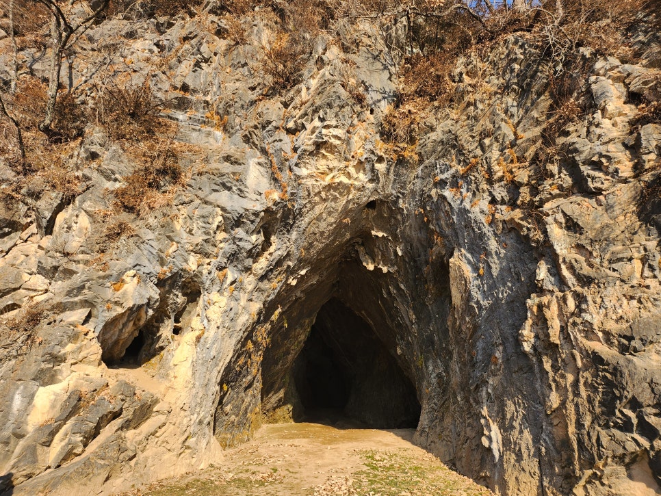 단양 금굴 구석기 유적지 이미지