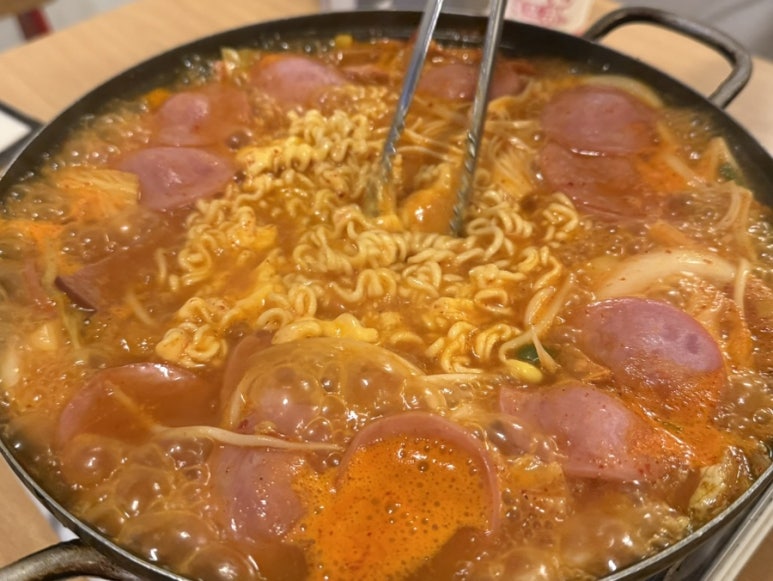 이대포사골부대찌개 사진 8
