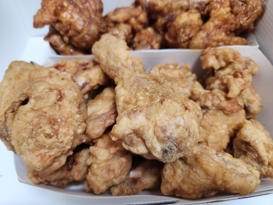 호식이두마리치킨 신림점 사진 7
