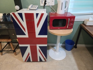 비행기모텔 이미지