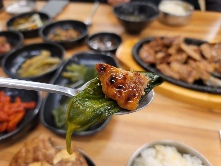 원시인마늘떡갈비 이미지