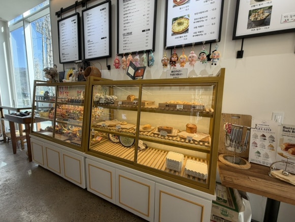 카페오무아무아 이미지