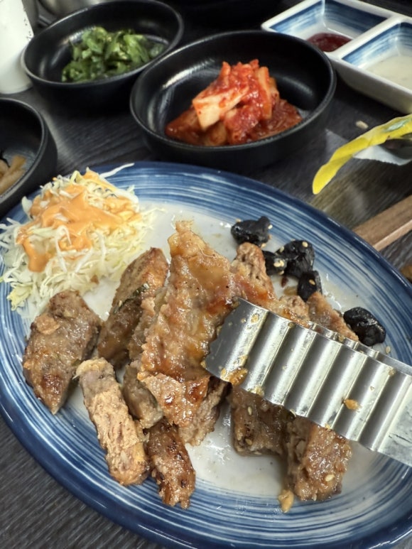 명촌 떡갈비 식당 이미지