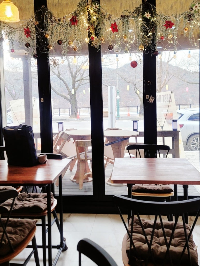 다옴베이커리카페 이미지