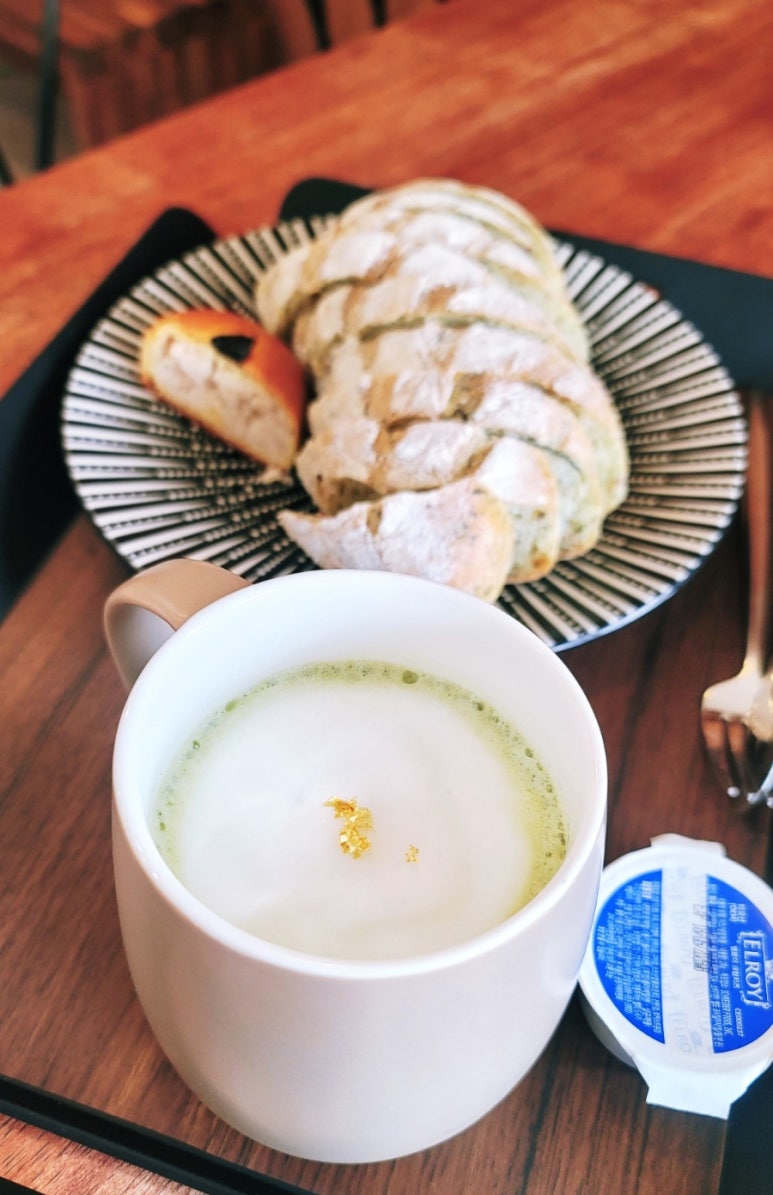 다옴베이커리카페 이미지