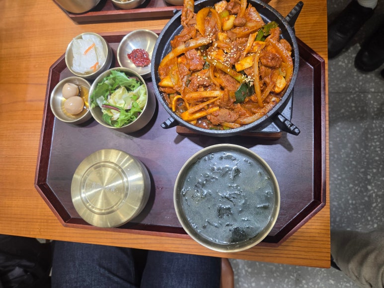 본우리반상 국회의사당역점 사진 5