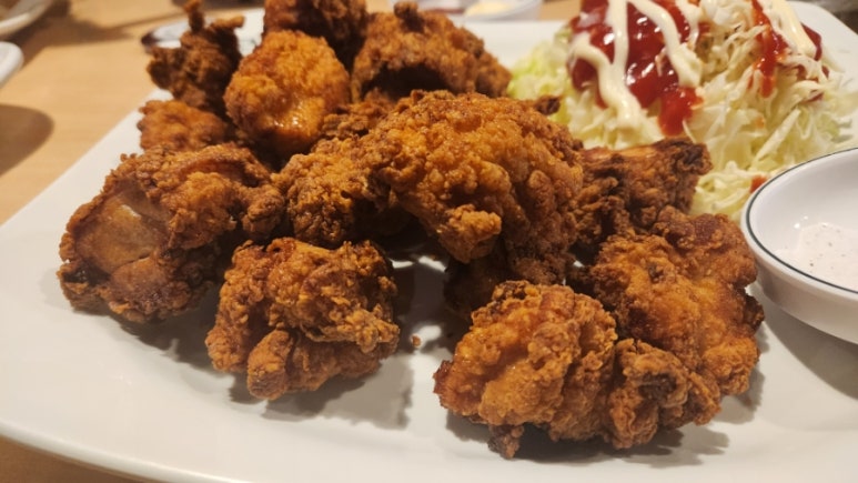 둘둘치킨 명동본점 사진 7