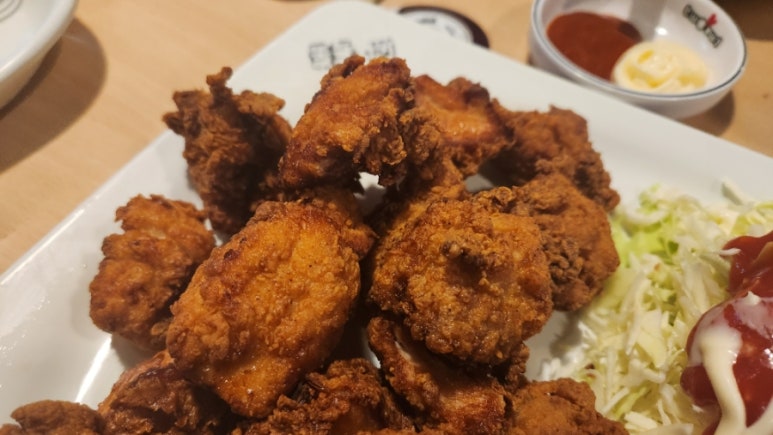 둘둘치킨 명동본점 사진 8