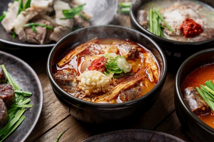 엄순녀뼈구이순대국 강남역점 사진 2