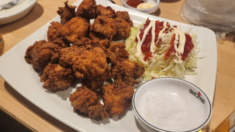둘둘치킨 명동본점 사진 8