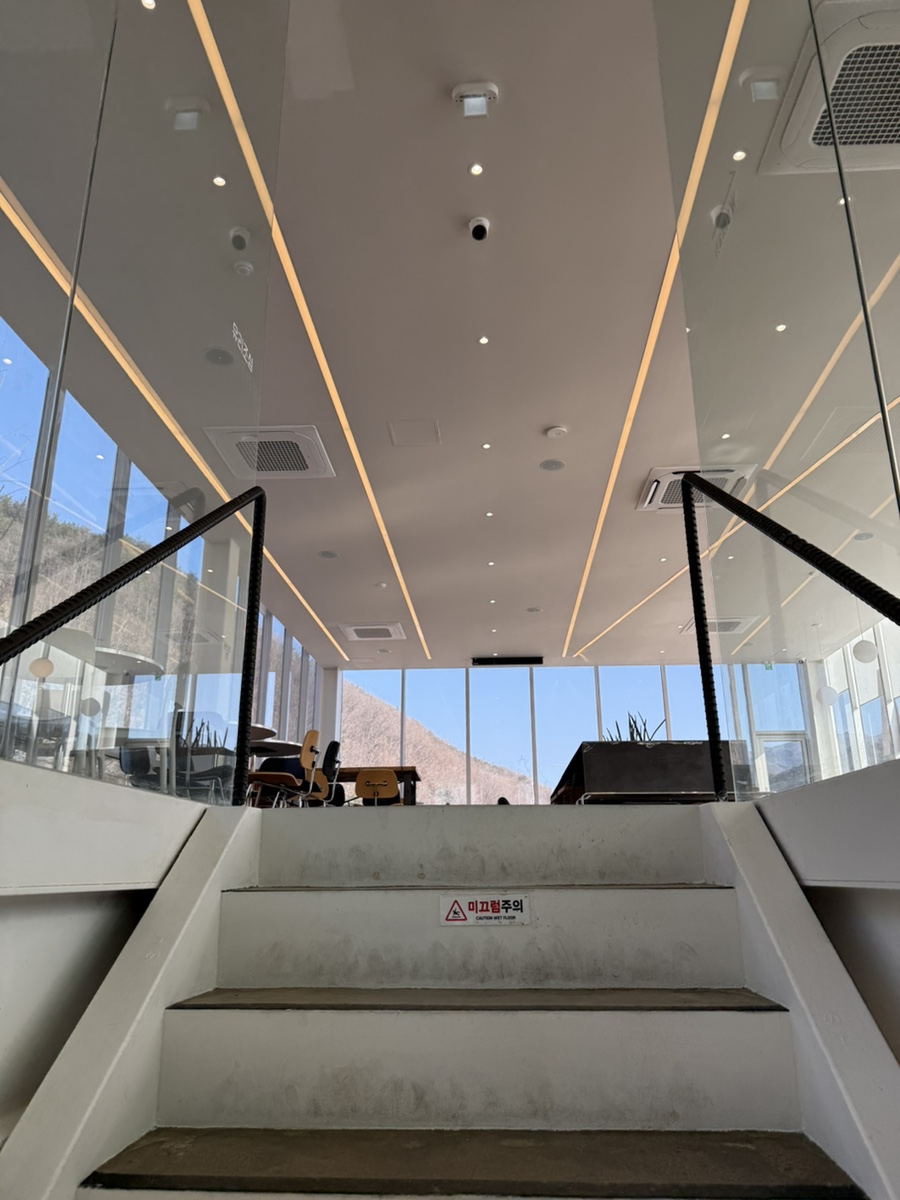 오무아무아 풀빌라 이미지