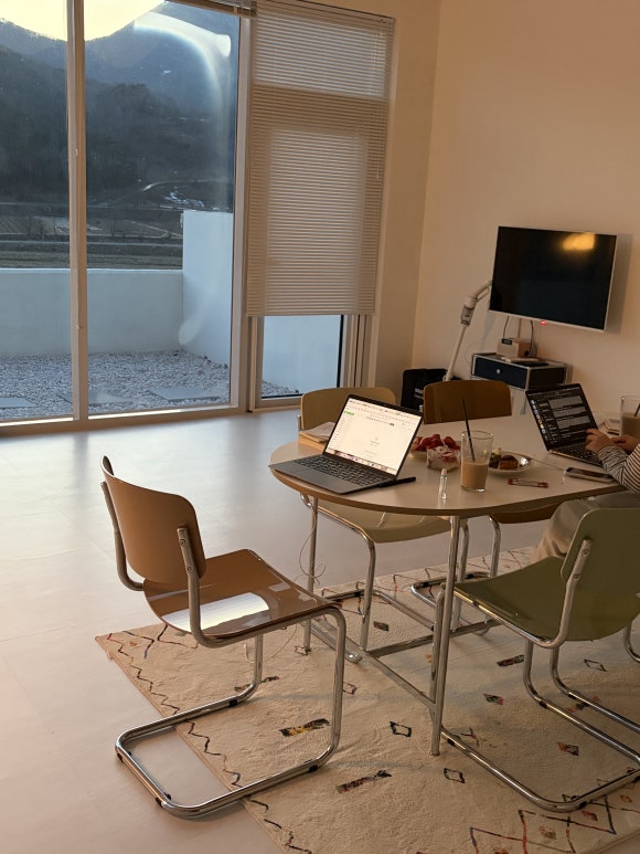 논논스테이 이미지