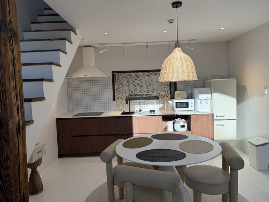 오무아무아 풀빌라 이미지