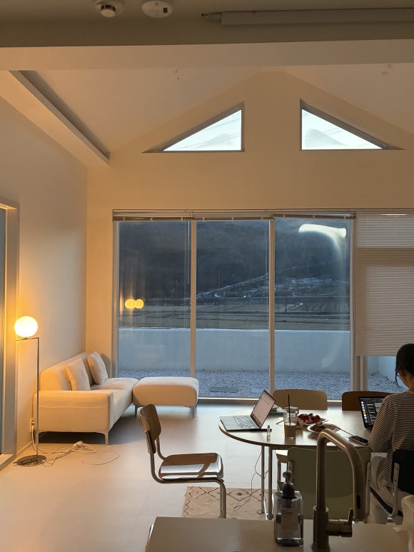 논논스테이 이미지