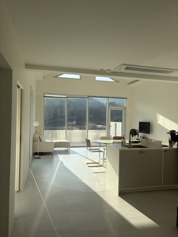 논논스테이 이미지