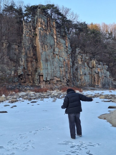 사인암 주차장 이미지