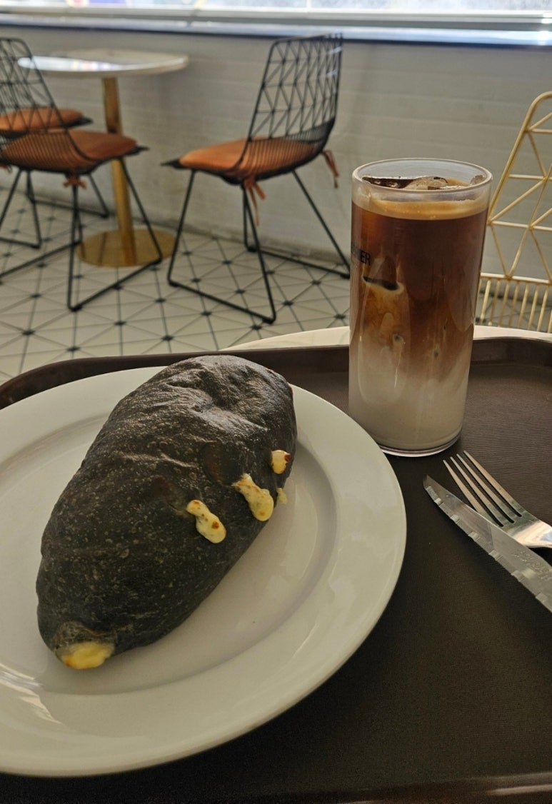 곤트란쉐리에 서초반포점 사진 8