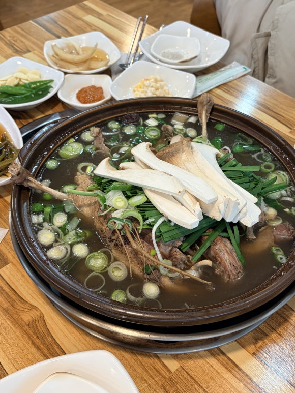 황금한방오리 사진 7