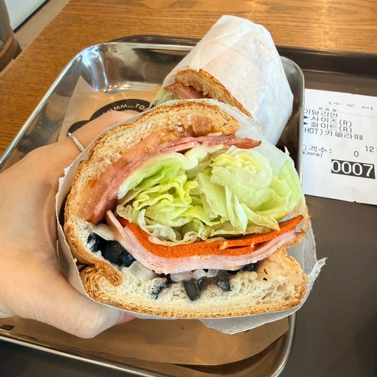 퀴즈노스서브 역삼점 사진 7