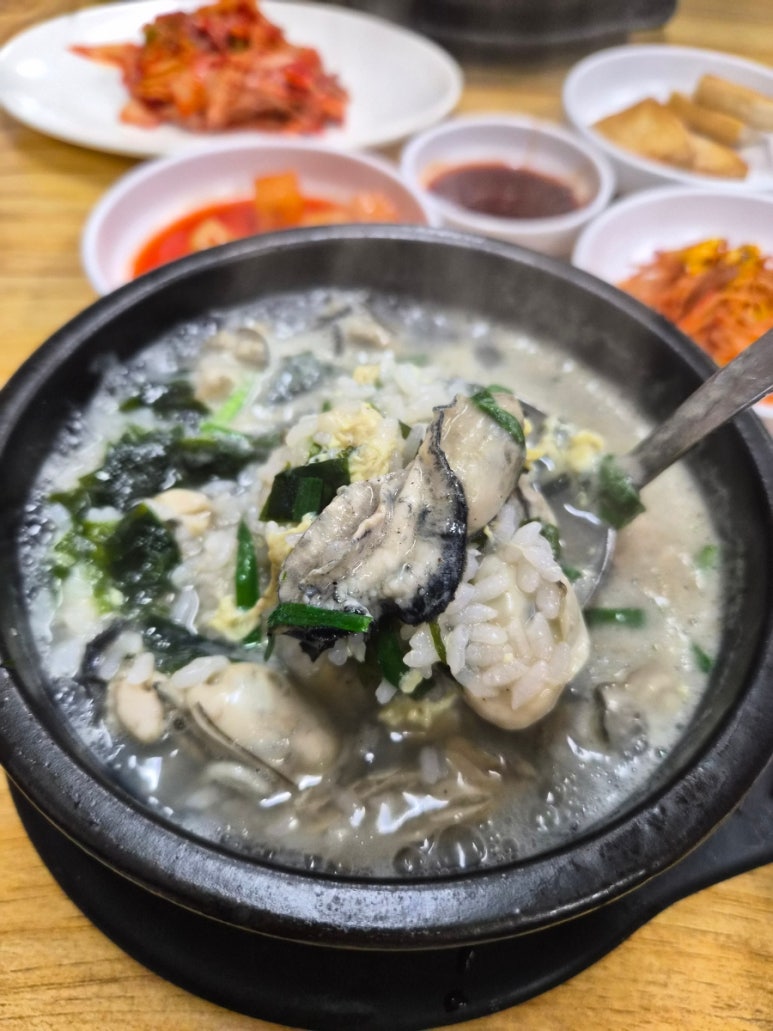 장수촌 굴국밥 사진 4
