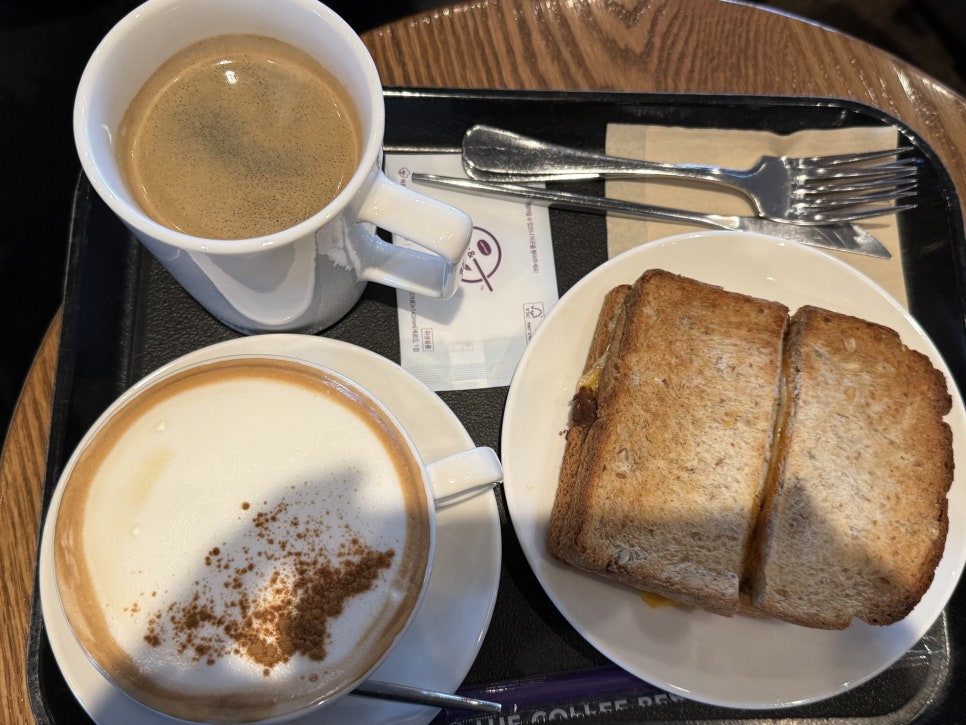 커피빈 몽촌토성역점 사진 7