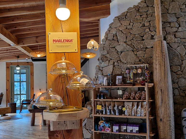 카페 돌 이미지