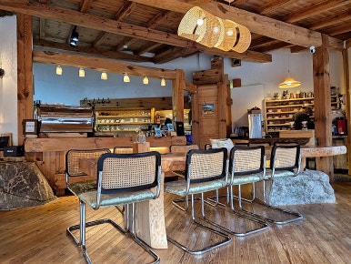 카페 돌 이미지