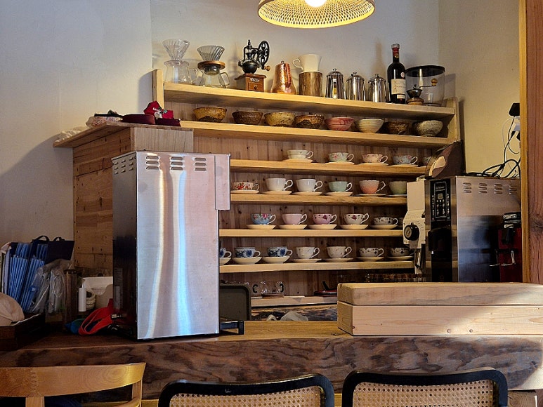 카페 돌 이미지