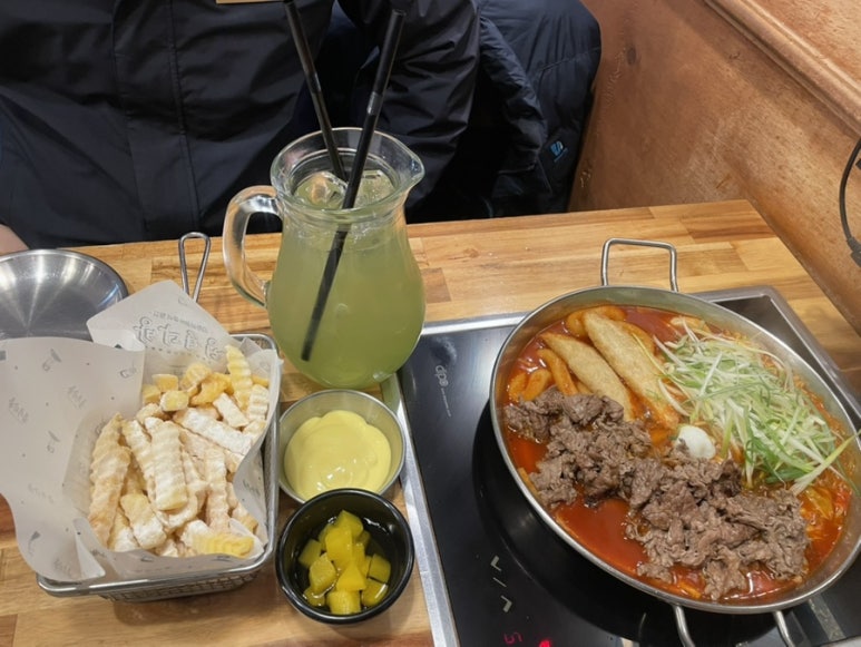 청년다방 수원영통점 사진 3