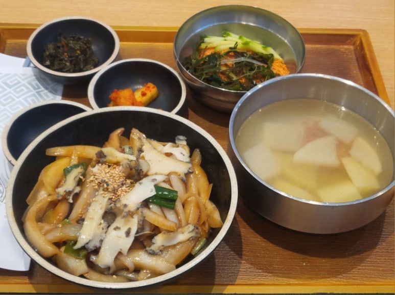 제주오전복 AK플라자 수원점 사진 4