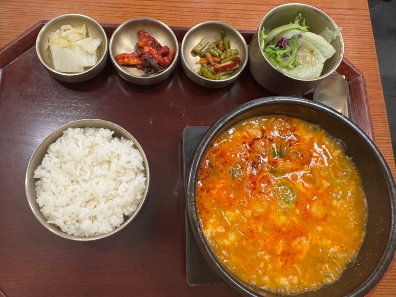 본우리반상 서울스퀘어점 사진 3