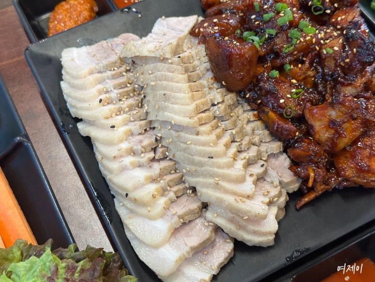 귀한족발 서초구청점 사진 5