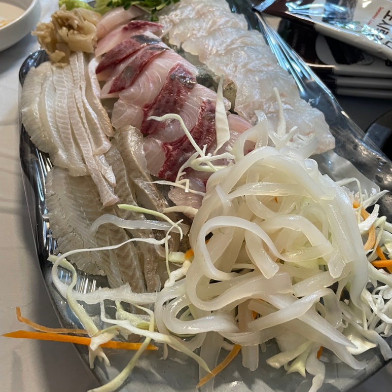 해물나라고래이야기 공항점 사진 4