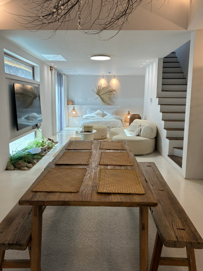 오무아무아 풀빌라 이미지