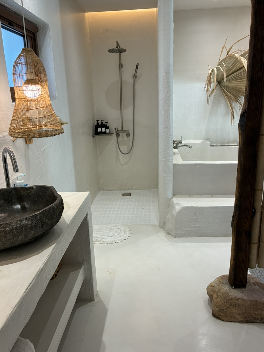 오무아무아 풀빌라 이미지