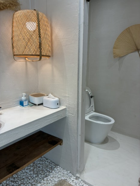 오무아무아 풀빌라 이미지