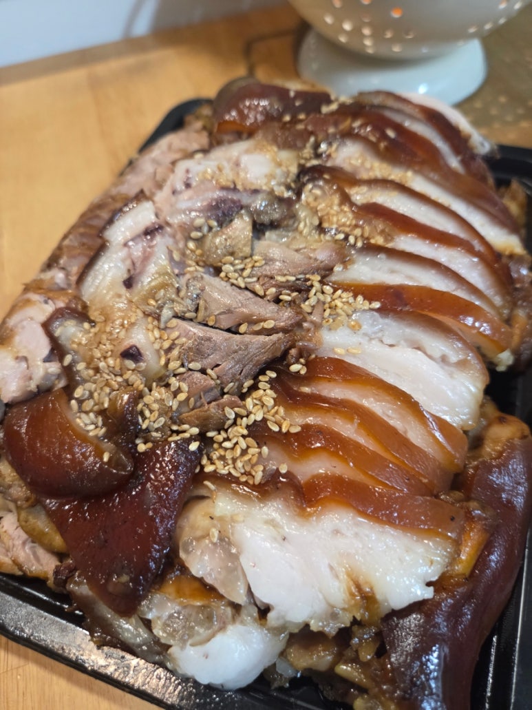 참숯백호족발 대표 사진