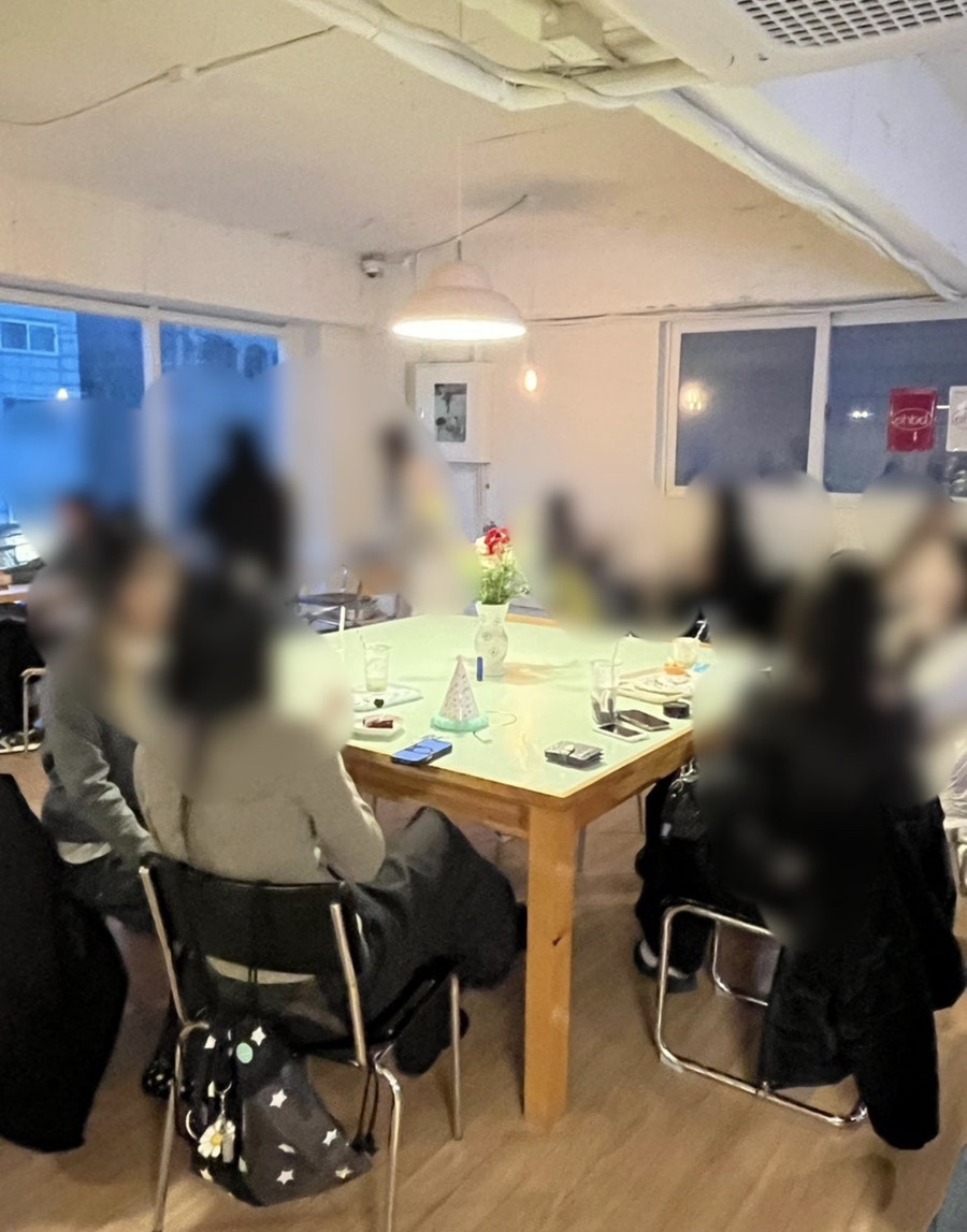 에브리데이해피벌스데이 대표 사진