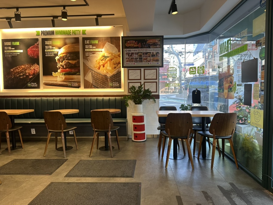 프랭크버거 반포신논현점 사진 3